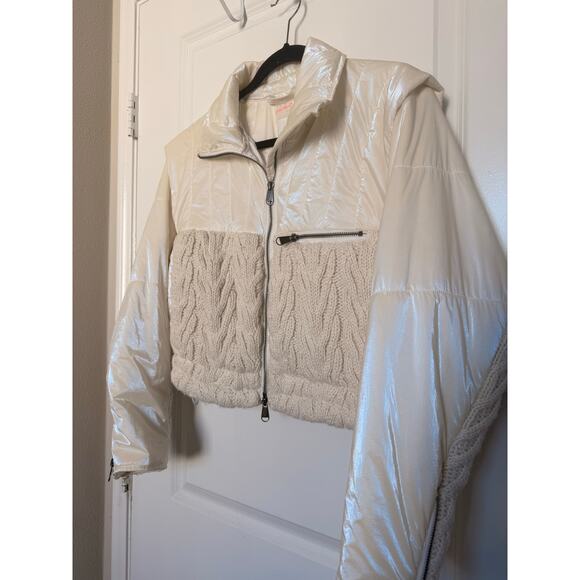 Free People Puffer Jacket Knit With It Quilted Knitted Ivory XS $298 Ski Winter - Picture 3 of 5